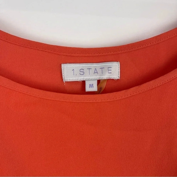 1 State Cold Shoulder Ruffle Sleeve Blouse Size Medium - Picture 3 of 7